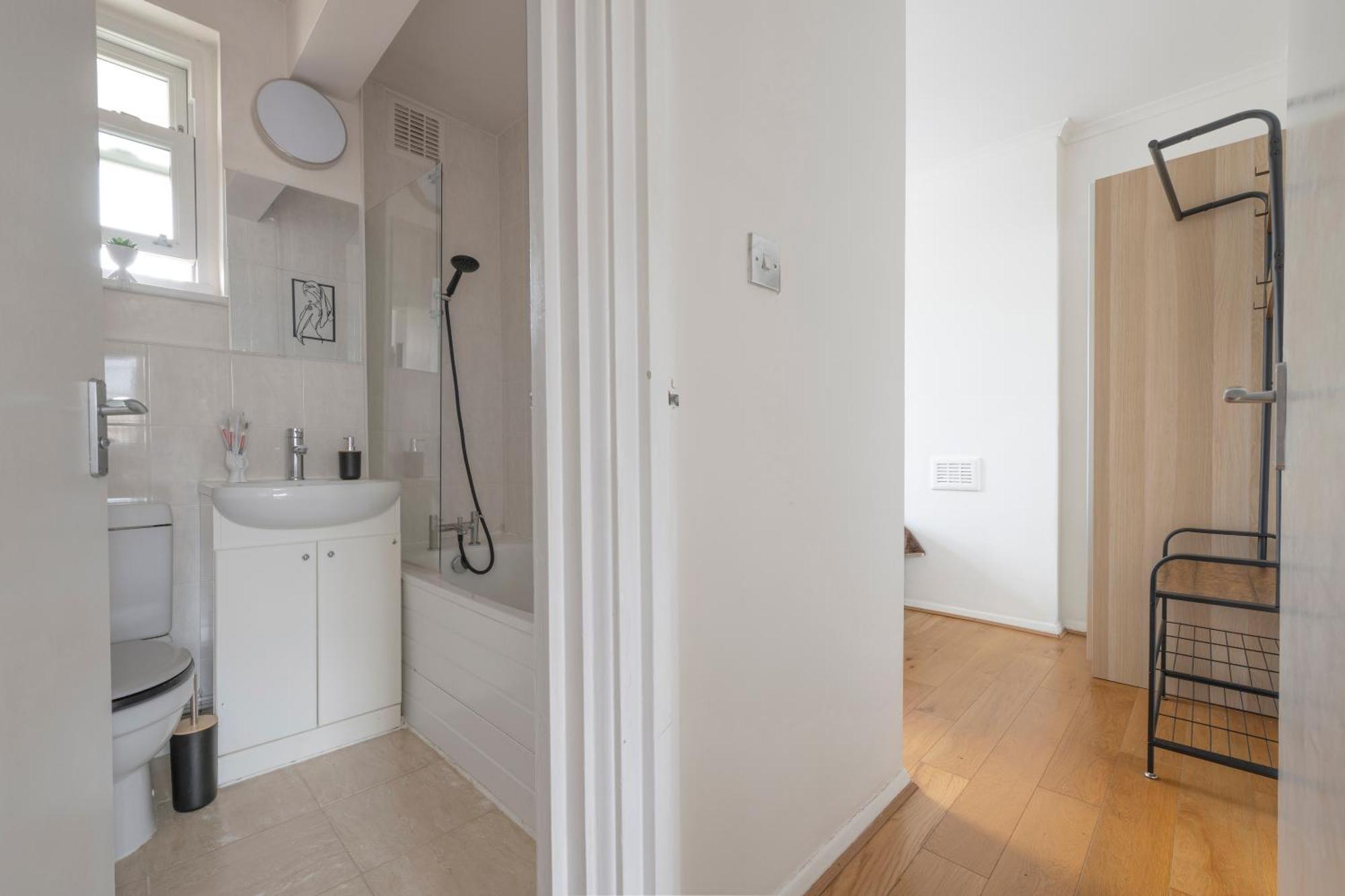 Comfy 1-bed Flat Near Kensington Appartement Londres